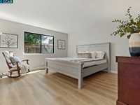 House 1283946356