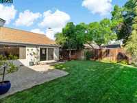 House 1283946379