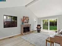 House 1283946343