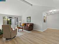 House 1283946348