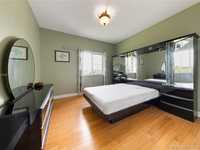 House 1279083751