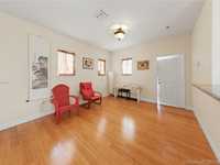 House 1279083790
