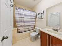 House 1279083807
