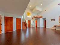 House 1284766544