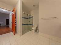 House 1284766555