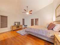 House 1284766616