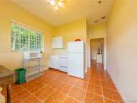 House 1284766671