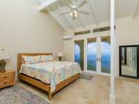 House 2564614084
