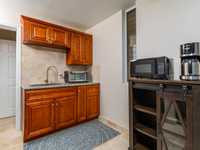 House 2564614297