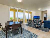 House 2564614319