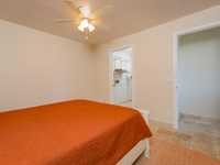 House 2564614441
