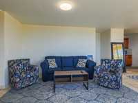 House 2564614452