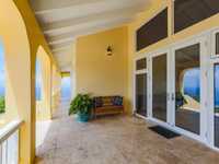 House 2564614008