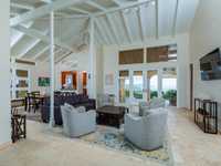 House 2564614015