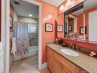 House 1295791874