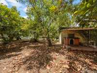 House 1295792242