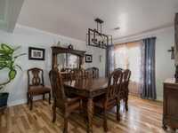House 1360008752