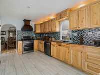 House 1360008753