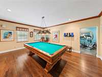 House 1322768771