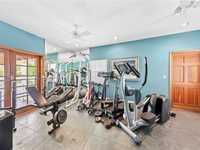 House 1322768787