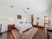 House 1322768799