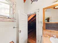 House 1331094963
