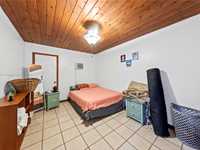 House 1331095010