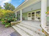 House 1331094796