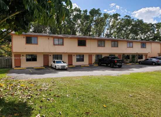 408 NE 18th Ave, Homestead, Multi Family Home,  sold, Real Estate Brokerage