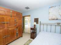 House 1363590905