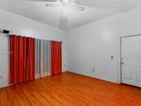 House 1358166064