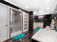 House 1358166068