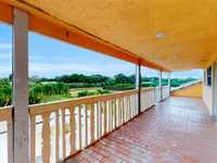 House 1358166074