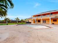 House 1358166083