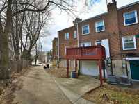 House 1372654844