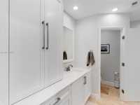 House 1374961398