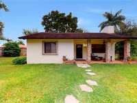 House 1374961450