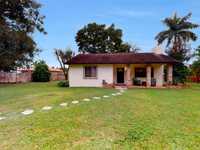House 1374961472