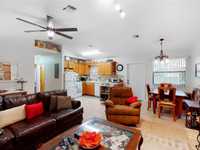 House 1374961483