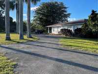 House 1381309026
