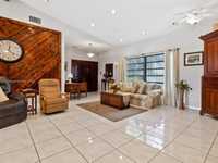 House 1426242251