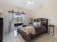 House 1426242277