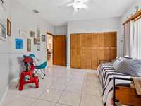 House 1426242287