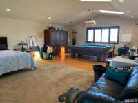 House 1398303227