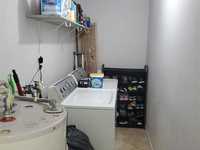 House 1428205249