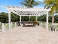 House 1398855441