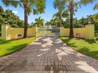 House 1398855505