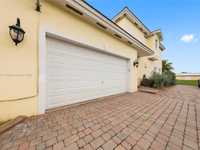 House 1398855515