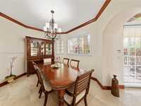 House 1398855521