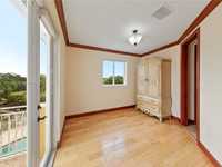 House 1398855600